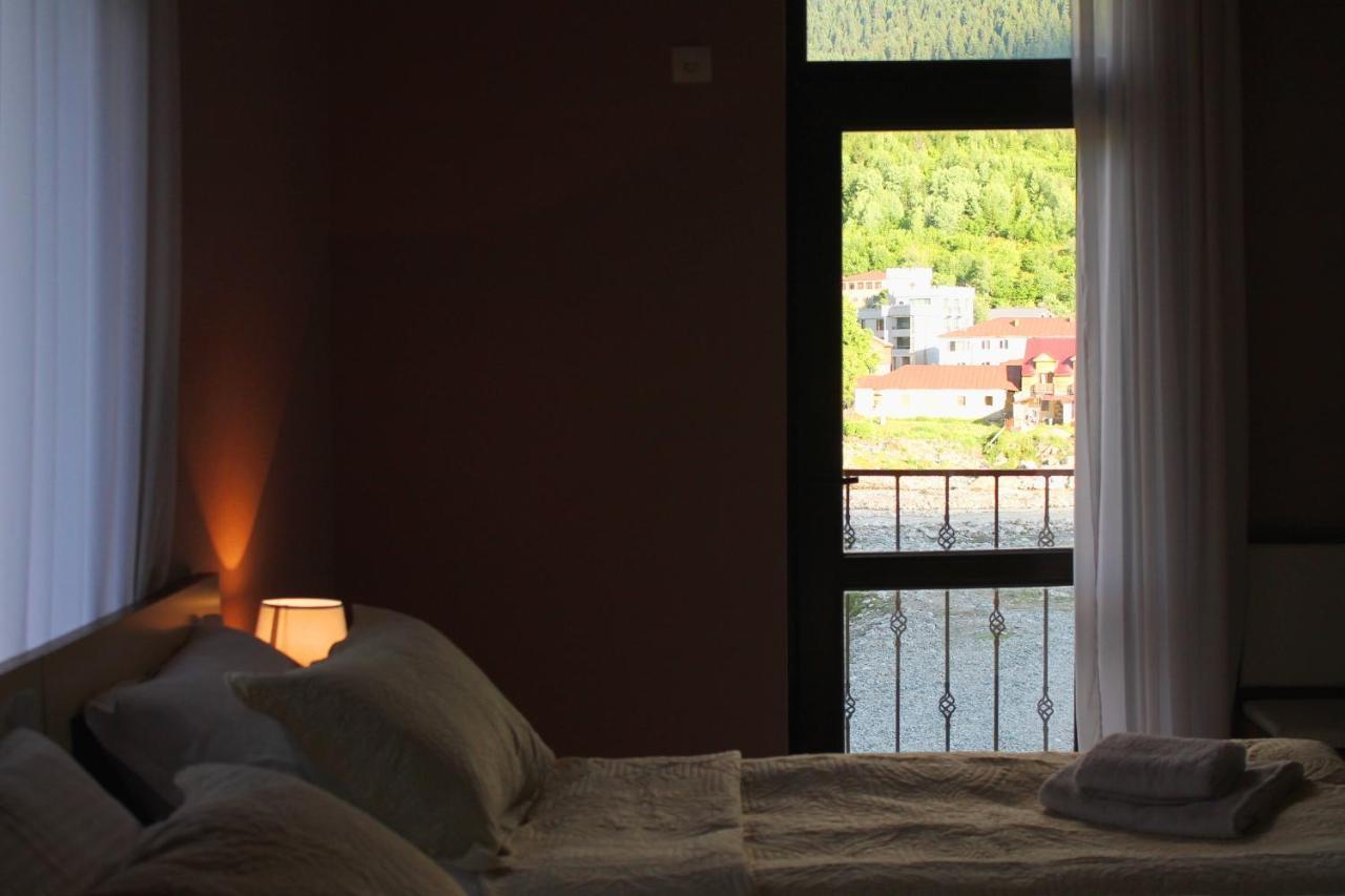 Hotel Marliza Местія Екстер'єр фото
